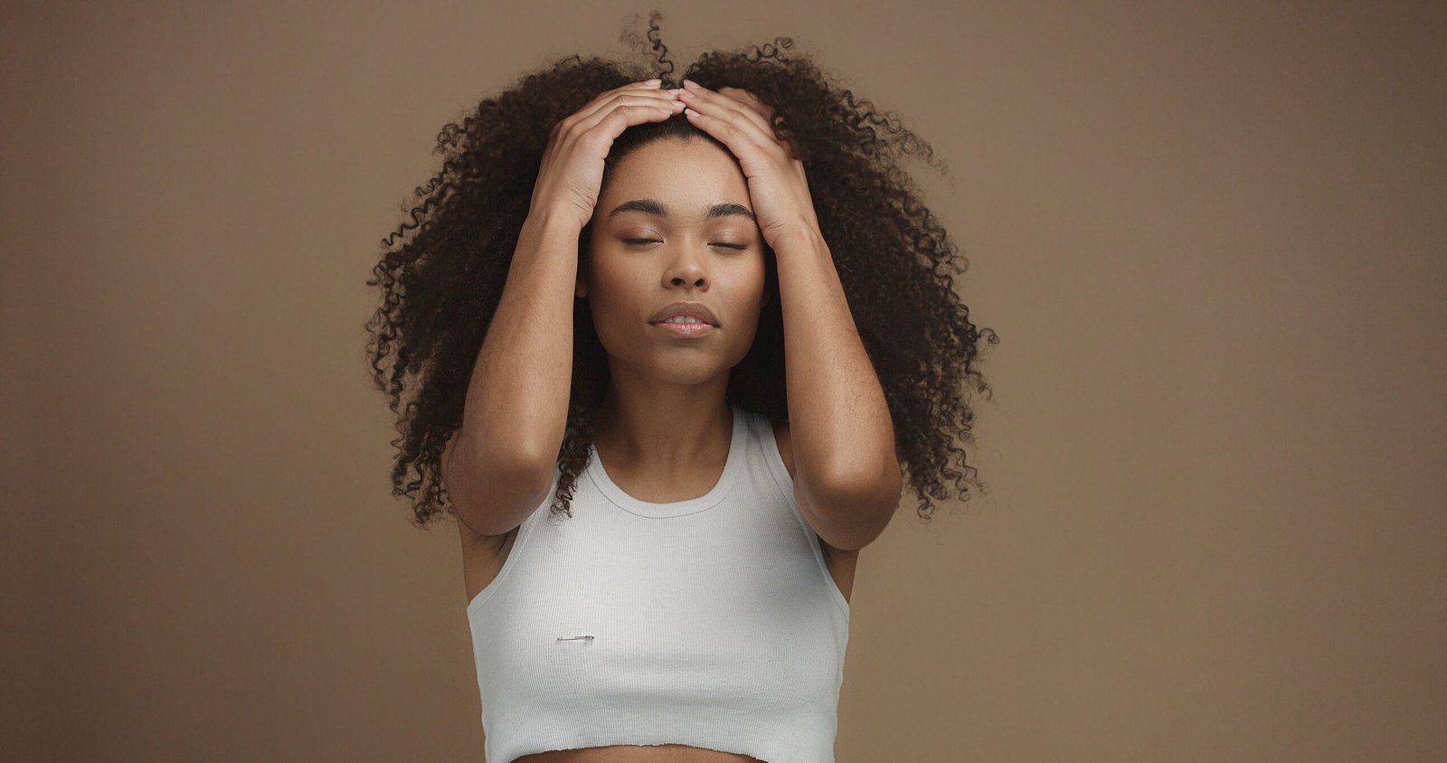 Daily Confidence Habits That Actually Work for Busy Caribbean Women